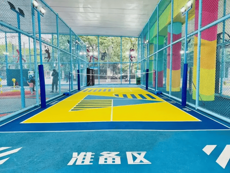 包含特色足球体验馆在全国多个城市陆续落地,推广全民运动的词条 包含特色足球体验馆在全国多个城市陆续落地,推广全民运动的词条