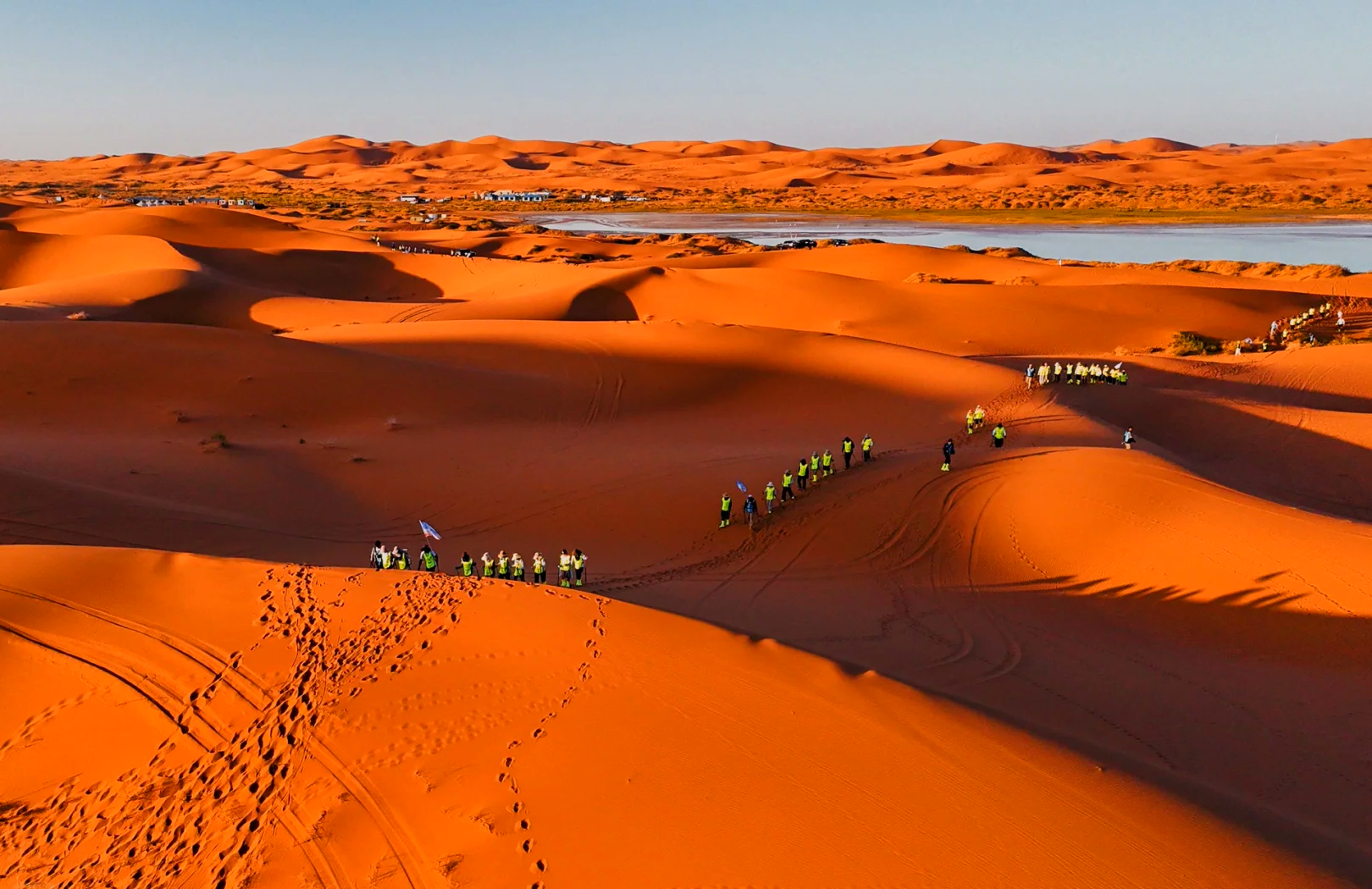 Kaiyun(中国)开云-包含国际徒步穿越大会，挑战荒野极限的词条