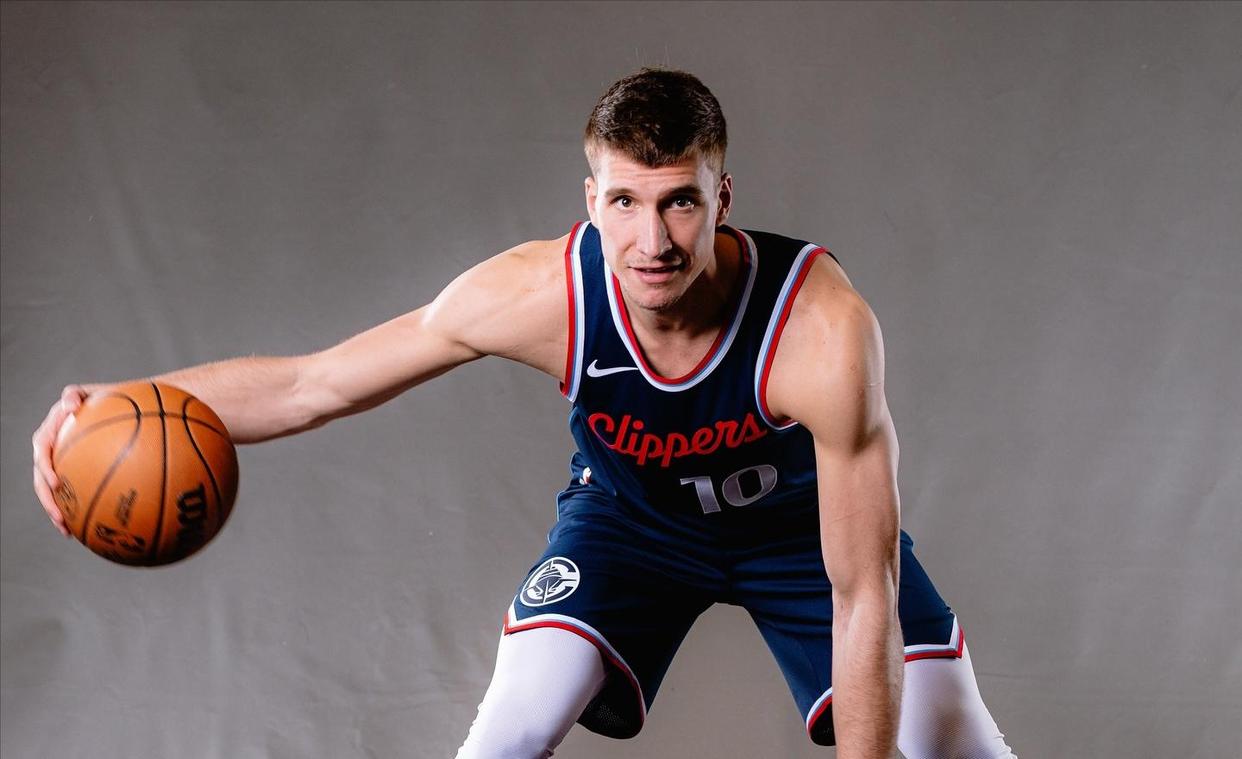 拉玛西亚精英表现抢眼,球队展望未来的简单介绍 拉玛西亚精英表现抢眼,球队展望未来的简单介绍