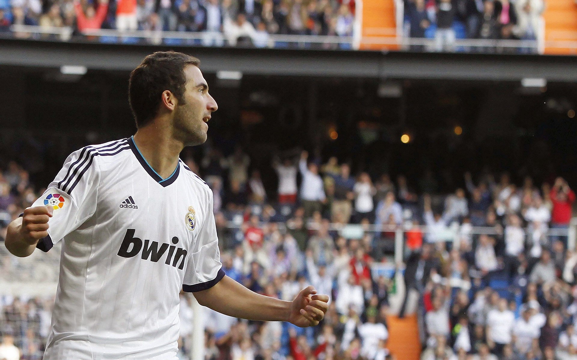 开云中国大陆-欧冠“星光熠熠”：年度最佳球员是谁？，欧冠最佳阵容颁奖