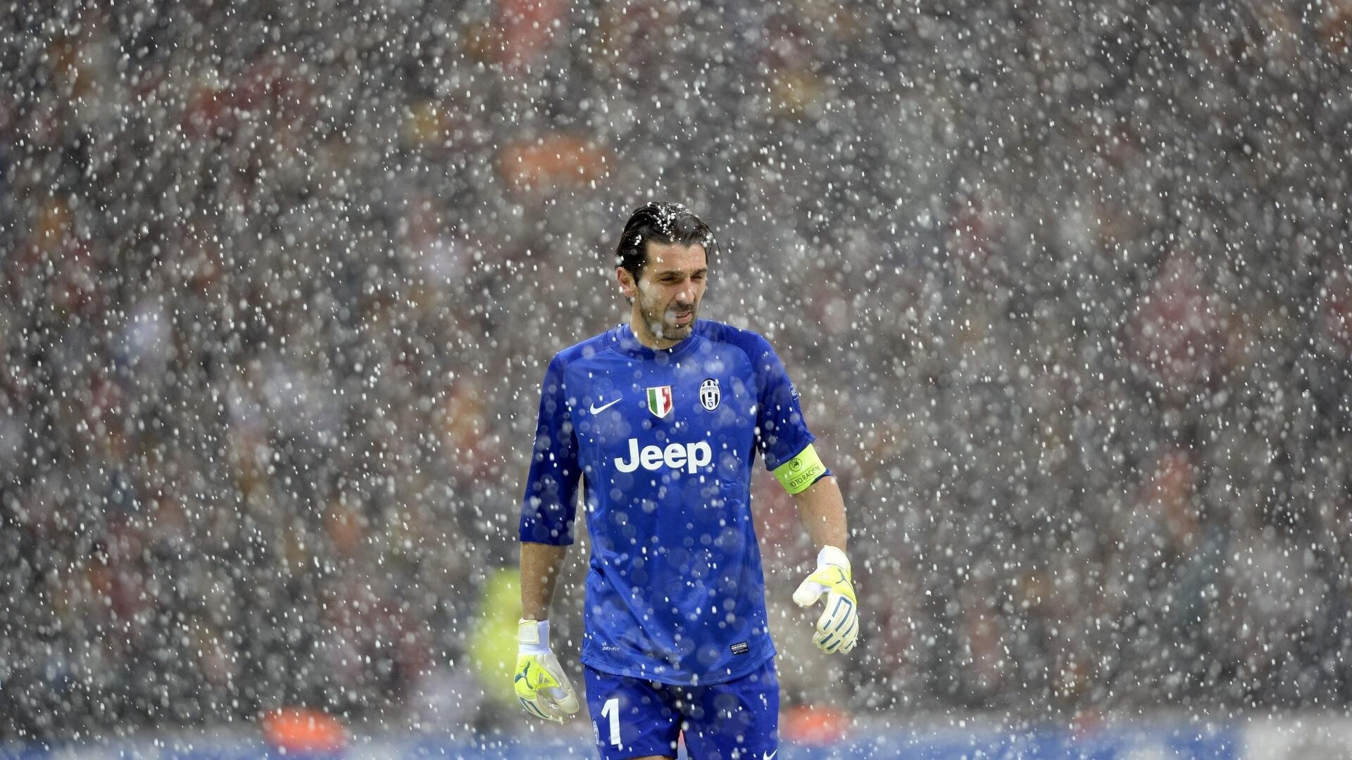 曼联U18梯队新星上演大四喜,引多家豪门关注,曼联u18球员名单